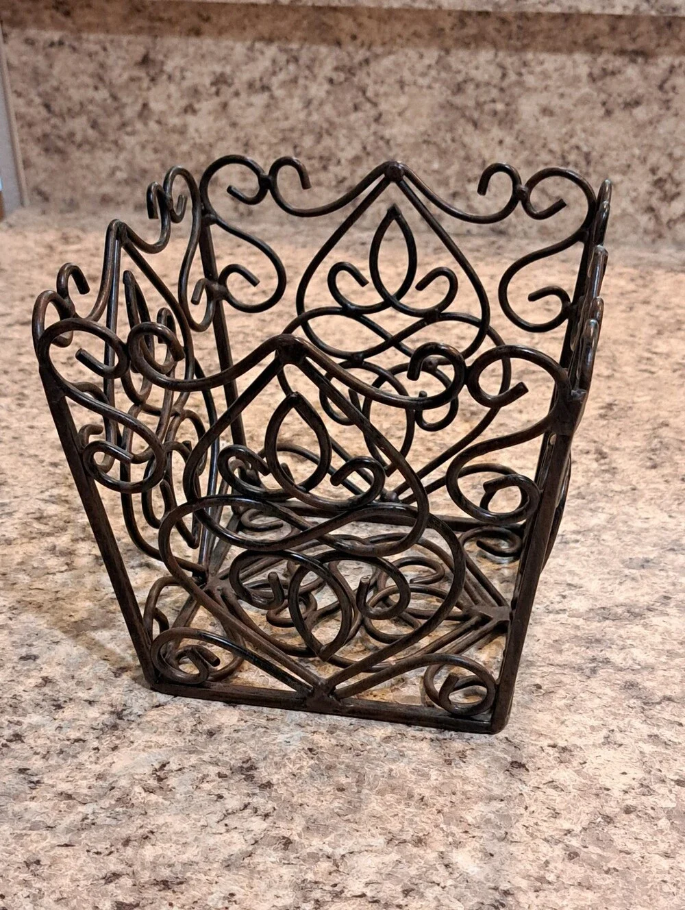 Southern Living at Home Rosedale Planter Scroll Metal Iron Basket 6